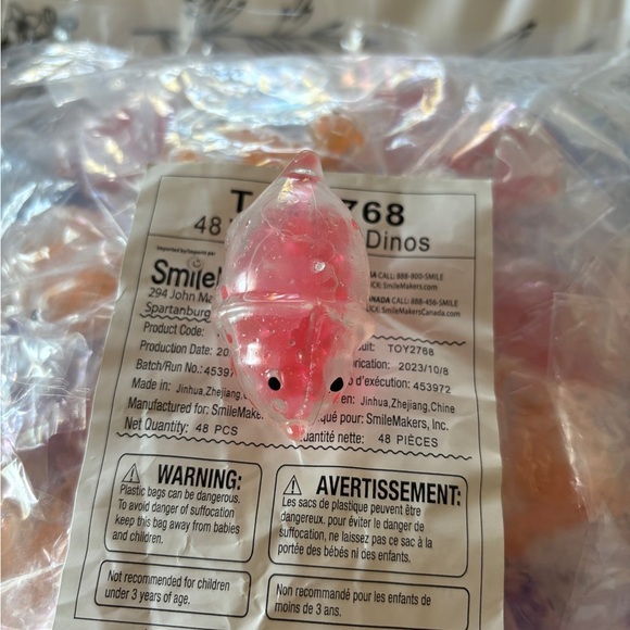 Large Bag Of 48 Assorted Water Beads Dinos Squishy Toys ￼ - Picture 6 of 6